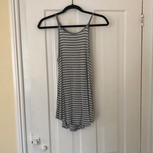 American Eagle Soft & Sexy Tank - Size XS, Color Gray and White